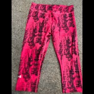 Under Armor Heat Gear Crop Leggings